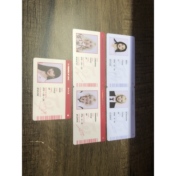 id card jihyo jeongyeon chaeyoung mina formula of love