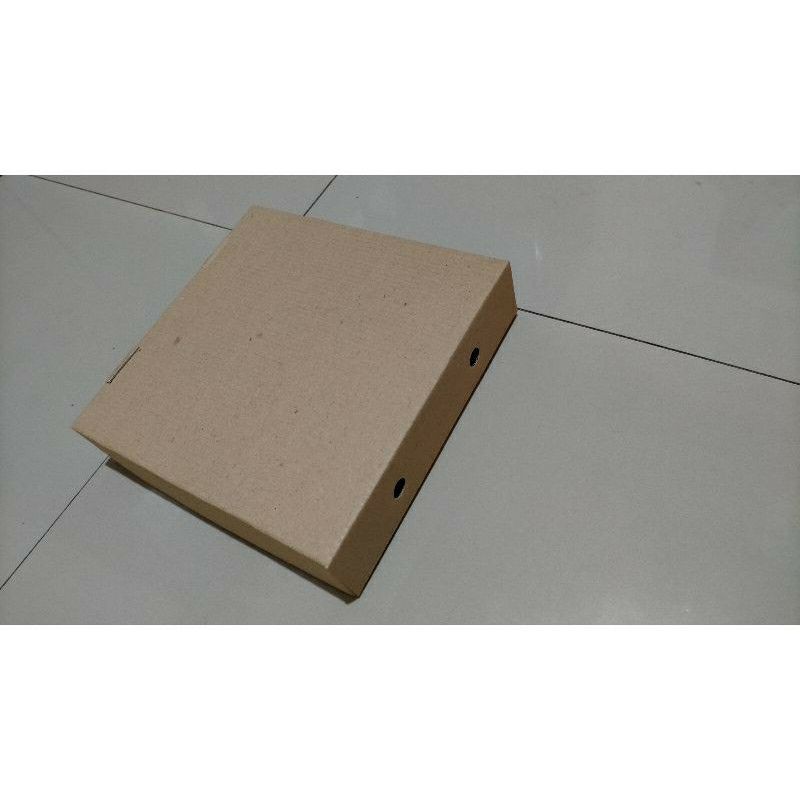 

Kardus Karton 20x20x5 cm