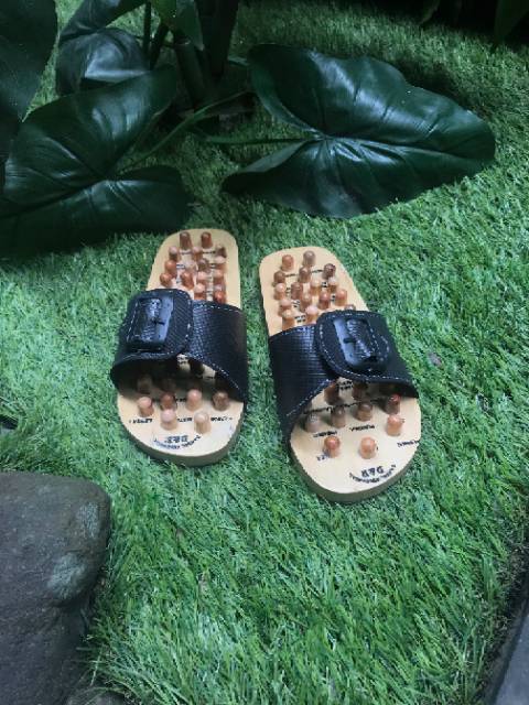 SANDAL REFLEKSI / SANDAL KESEHATAN / SANDAL REMATIK / SANDAL KAYU REMATIK