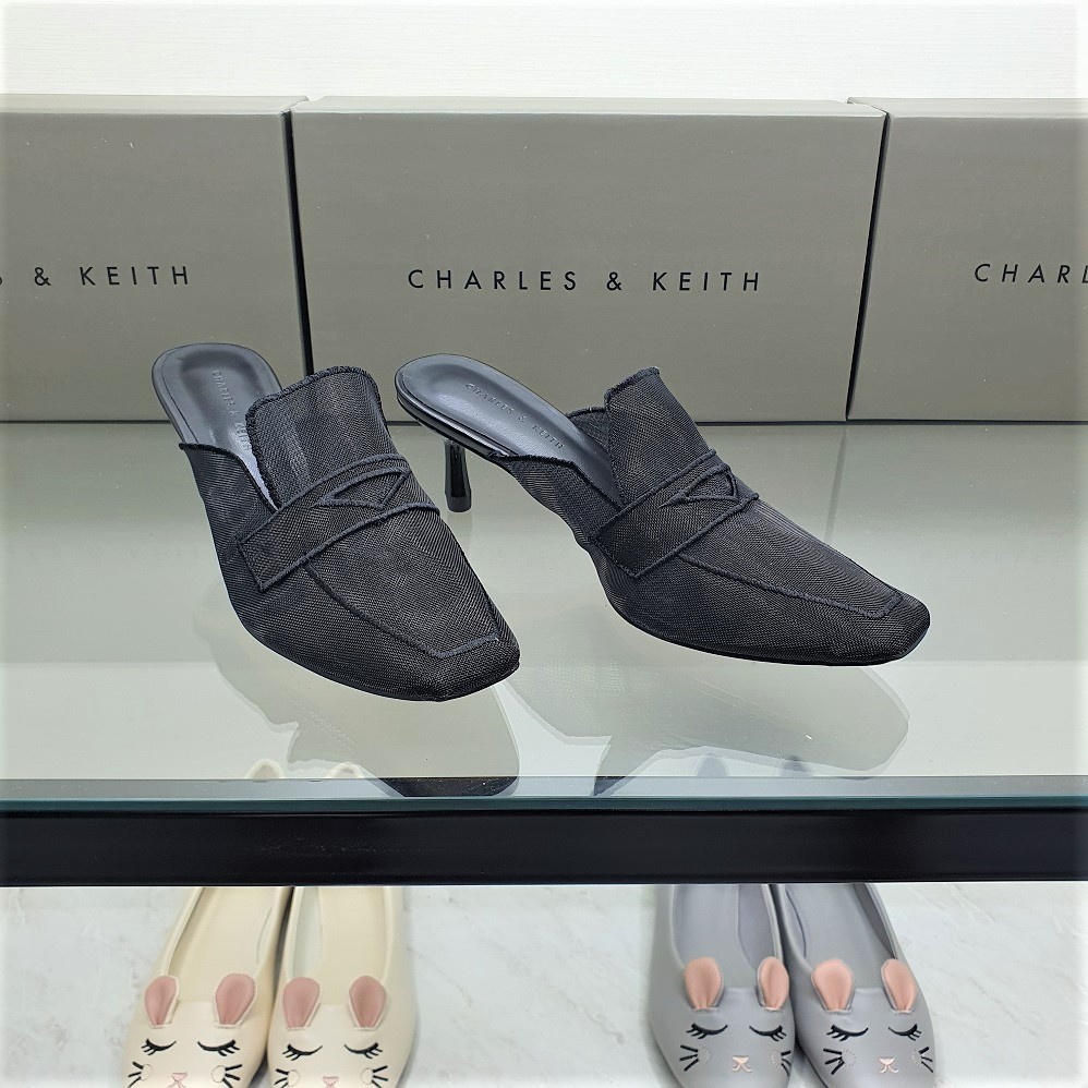 Sepatu Wanita  C*K 626 - SNR Heels 6cm ( CLEARANCE SALE )