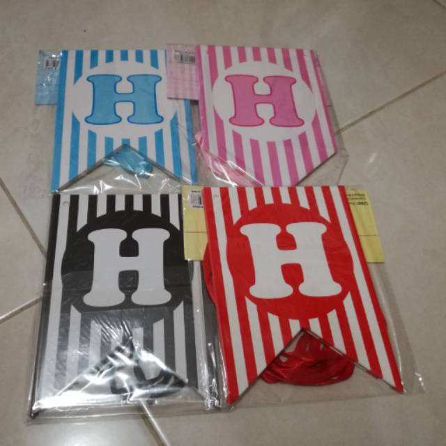 FLAG BANNER HBD MOTIF GARIS