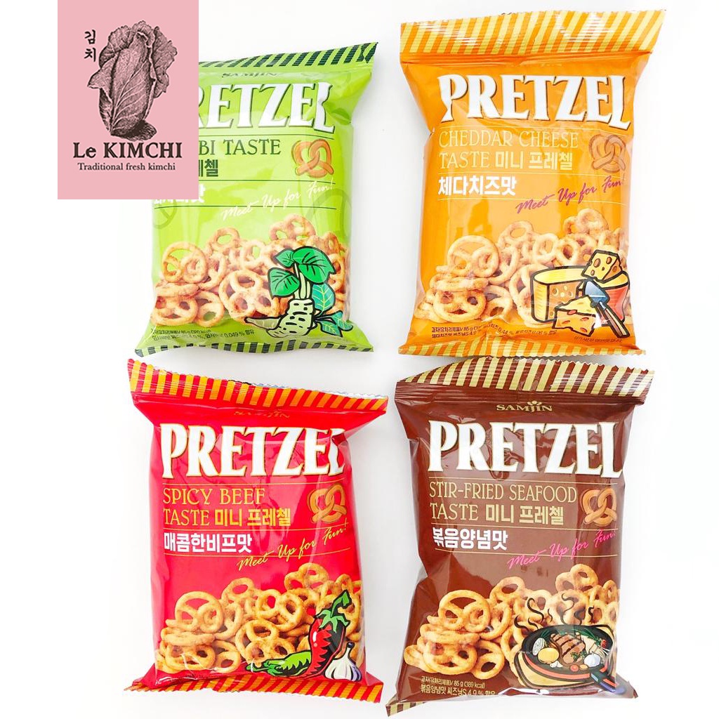 

Samjin Pretzel Cheddar Cheese Wasabi Seafood Spicy Beef 85g Korean Snack Korea Cemilan