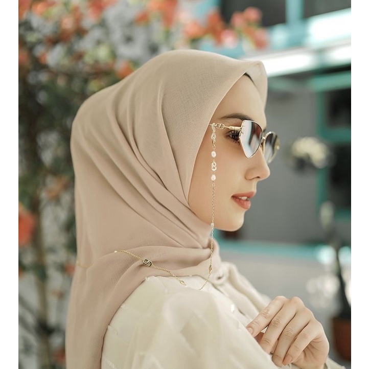 The Everything Monogram Long Chain Gold- Buttonscarves