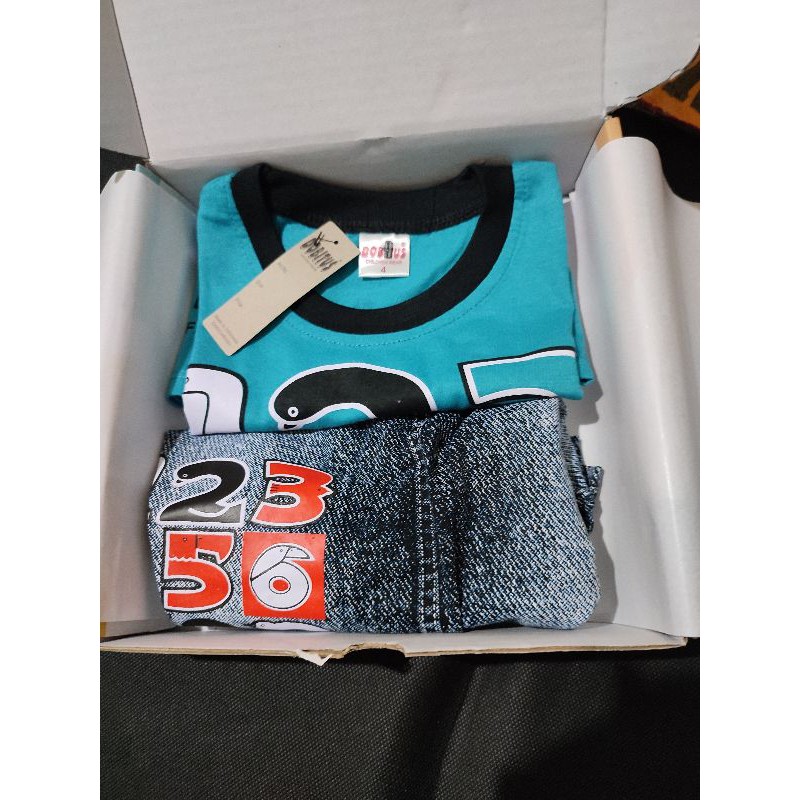 hampers/kado anak cowok 2-3 tahun/free give box