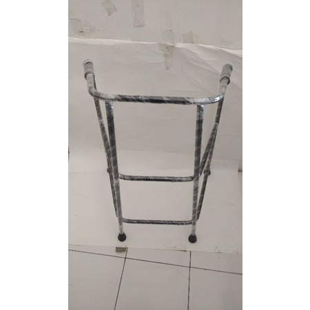Alat Bantu Jalan Walker Besi Tongkat kaki 4, tongkat U
