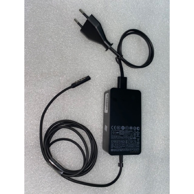 Charger Adaptor Tablet PC Microsoft Surface Pro RT, Pro 2 (12V - 3.6A)