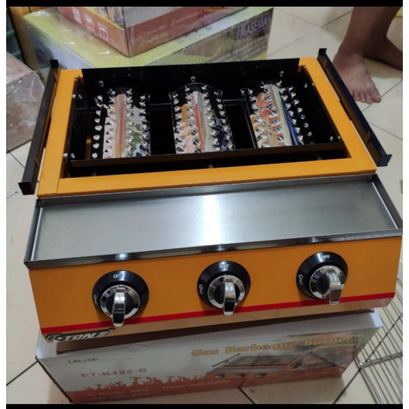 kompor PANGGANGAN SOSIS 3tungku