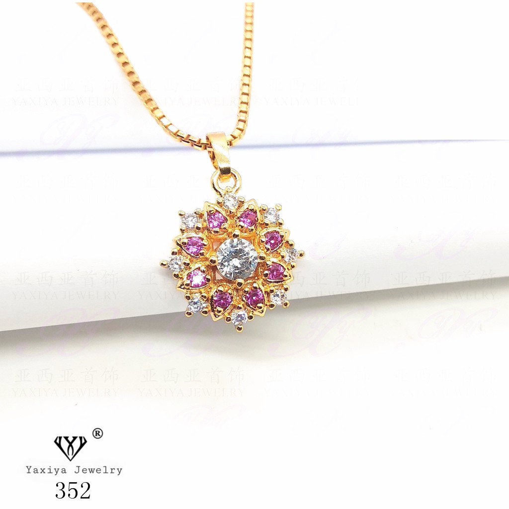

Liontin permata perhiasan imitasi lapis emas 18K 352