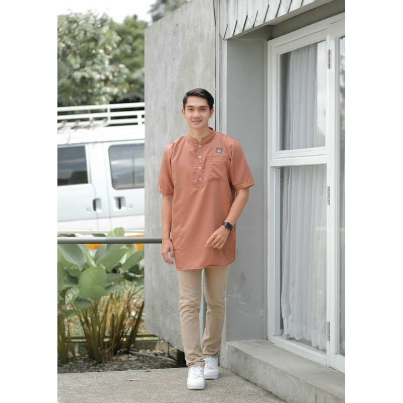 Baju Koko Kurta Modern Fit / Kurta Kasual Muslim - Soleh Abu Bakar Mocca