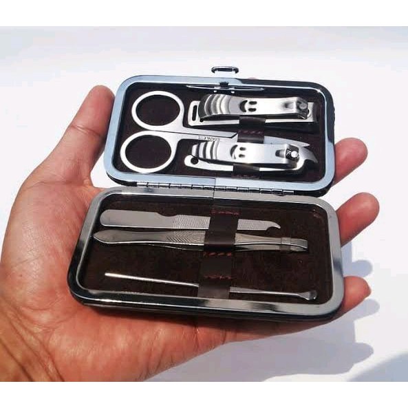 New Item! MANICURE 6 SET IN 1 PEDICURE ALAT POTONG GUNTING KUKU DOMPET EXCLUSIVE Baru!