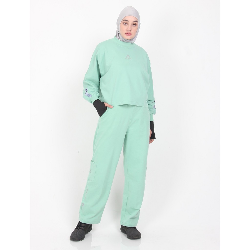 MIVVA+ - 90S Sweater & Cargo Training ( Baju Olahraga Wanita )-5