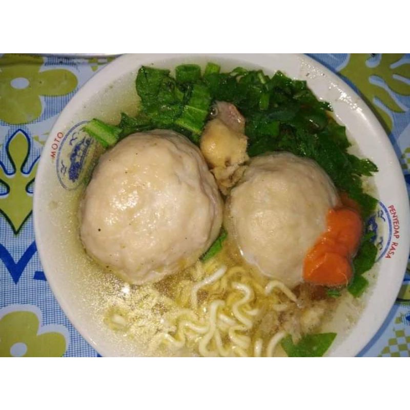 

bakso telor dobel+ bakso kecil 4+ tahu 1