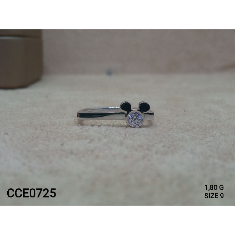UBS Cincin Micky Mouse Emas 750 CCE725