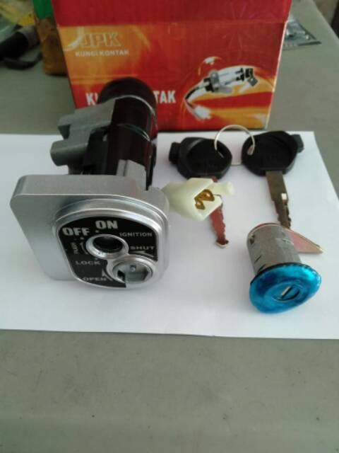 KUNCI KONTAK ASSY ATAU SET REVO ABSOLUTE-5