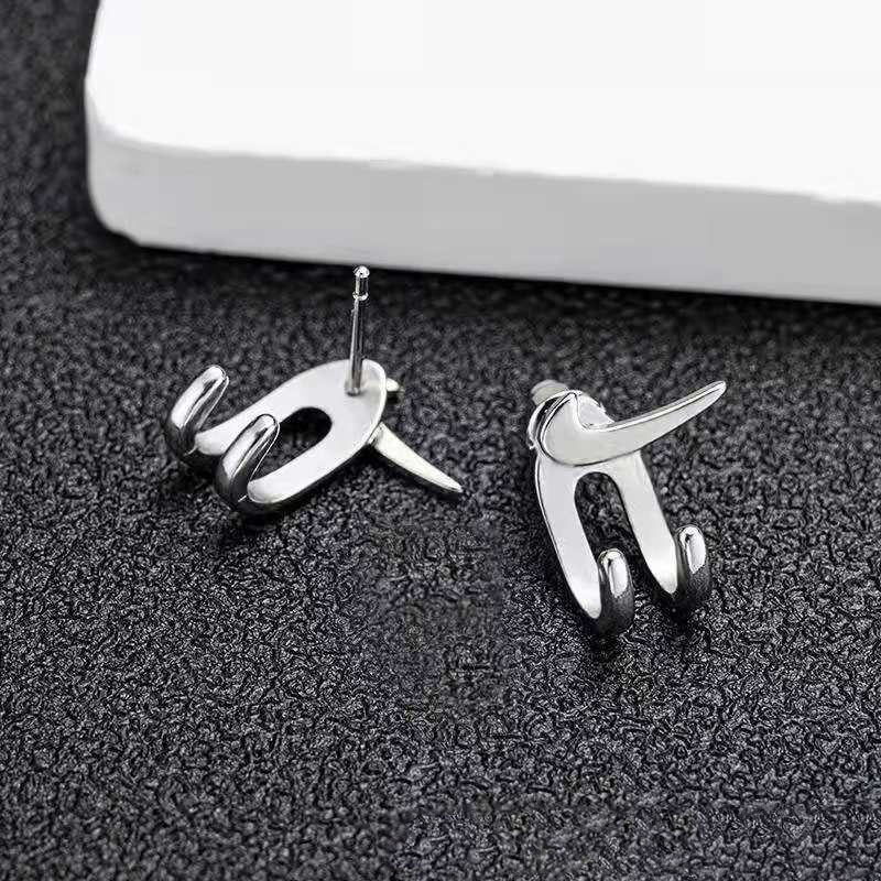 【COD】S925 Perak Anting Tindik/Tusuk/Piercing Ear Plug Telinga Korea Untuk Fashion Pria Dan Wanita