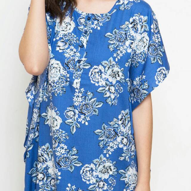 ST.YVES

Daster Wanita Batwing Bunga - Biru

XL