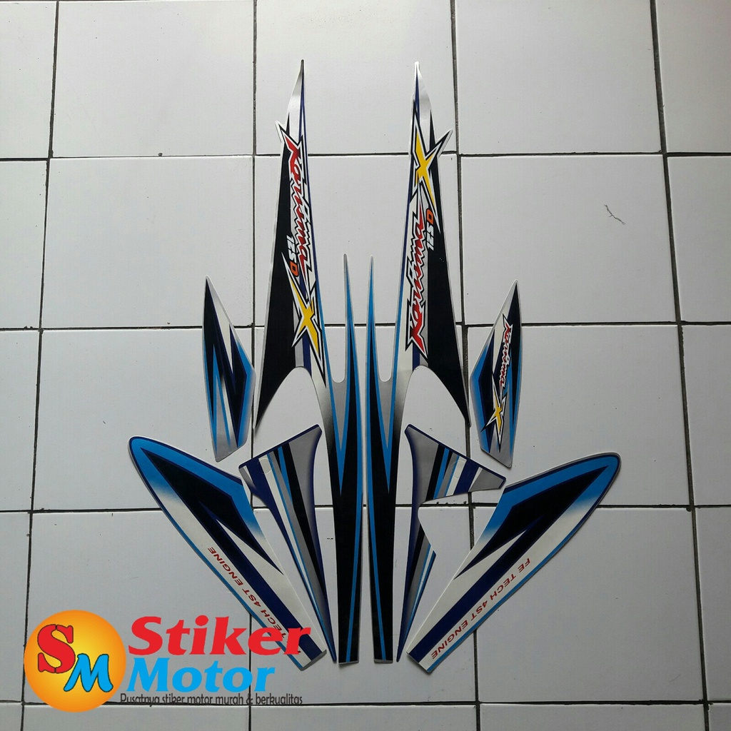 STRIPING STICKER LIS LES POLET BODY MOTOR KARISMA X 125D 2005 SILVER-BIRU