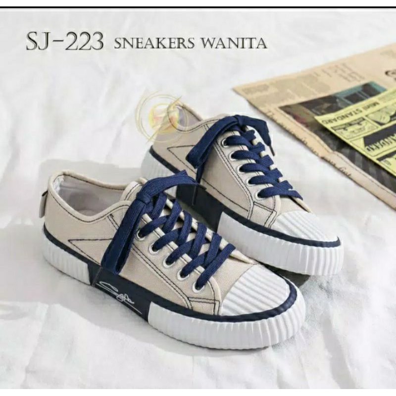 Sepatu Sneakers wanita korea big size [Free Kaos Kaki]
