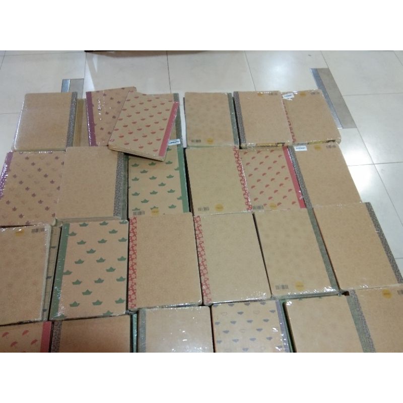 

Buku Tulis Ohayo B5 30 Sheet 5 pack