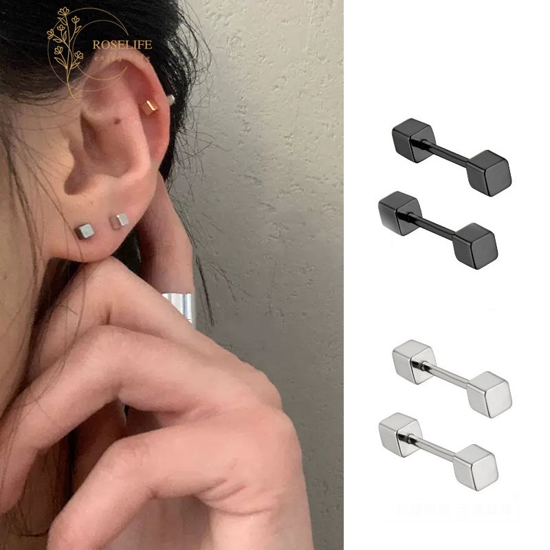 Roselife 2pcs Anting Tusuk Bentuk Kubus 3D Bahan Titanium Stainless Steel Anti Air Untuk Pria / Wanita