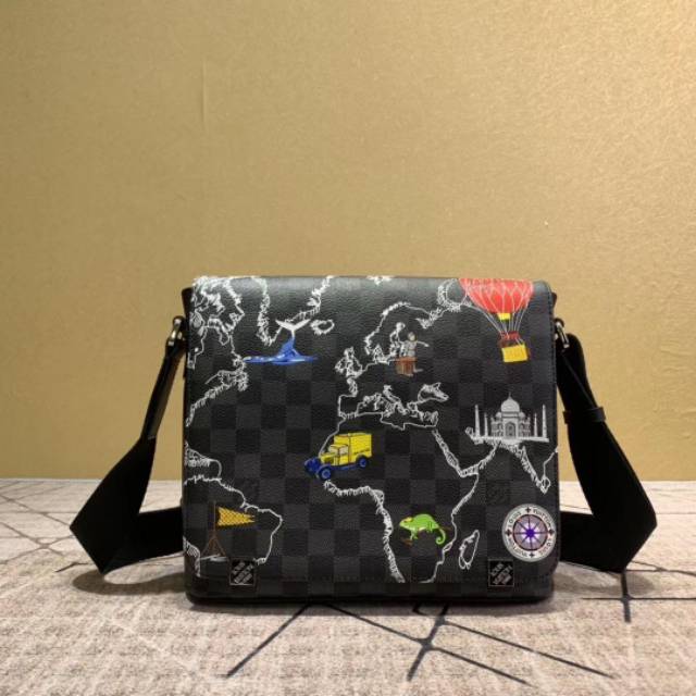 Shoulder Bag LV Black Map