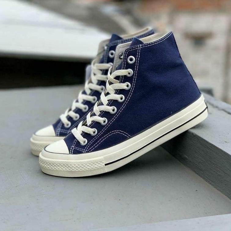 Oke Price.. Ventela 70s high navy & blue