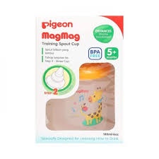 PIGEON D802 MAG-MAG STEP-2 SPOUT CUP
