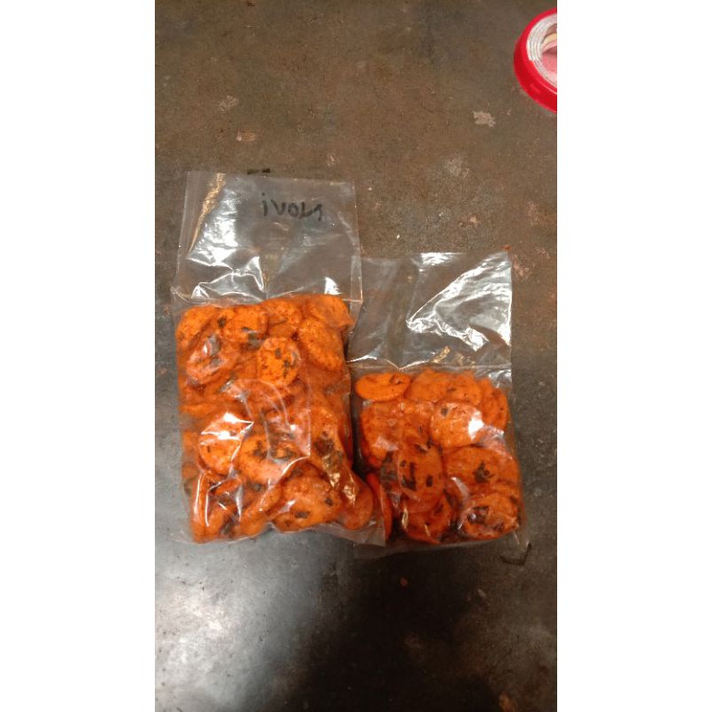 

Seblak rasa pedas daun jeruk (baca deskripsi)