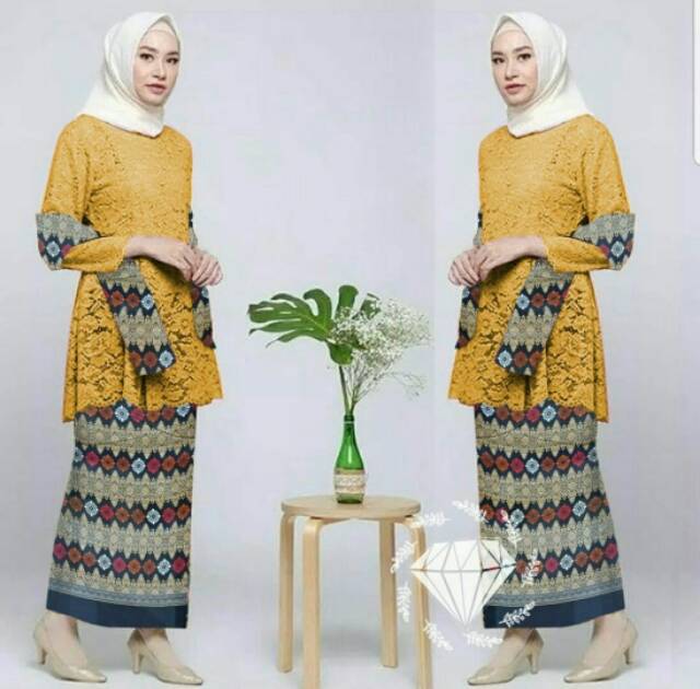 SET KEBAYA SELENDANG FATIMAH