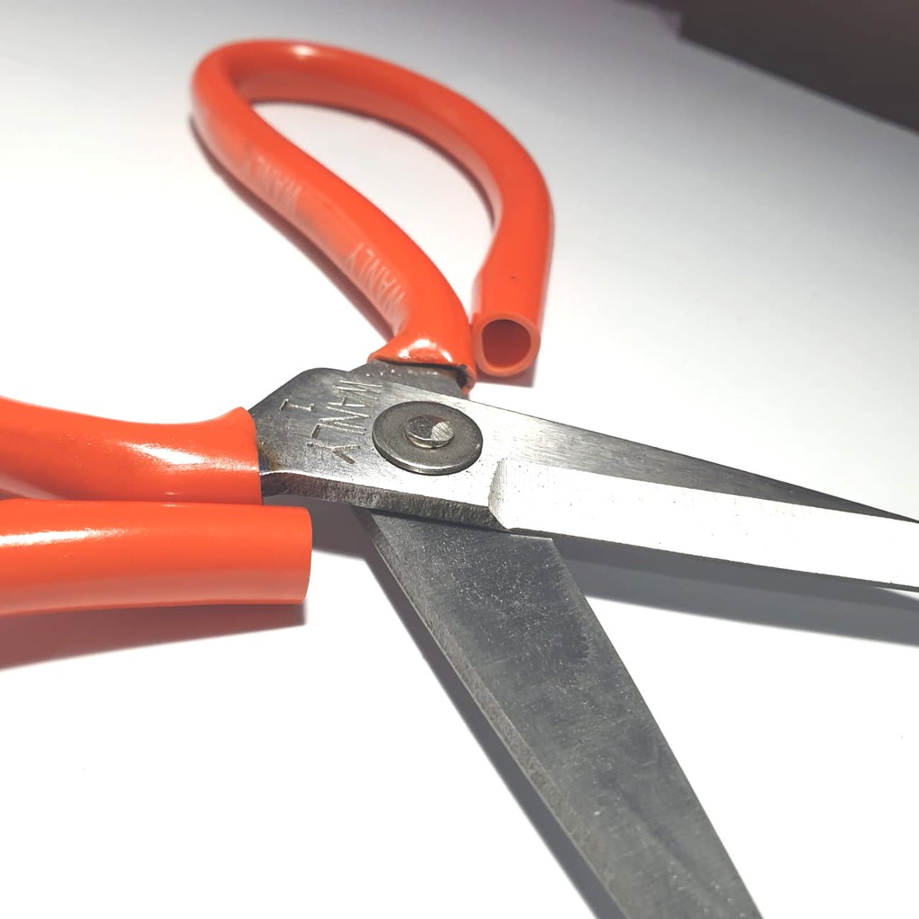 

Gunting Kodok Butterfly 8"-210mm/ Gunting Kain / Gunting Seng