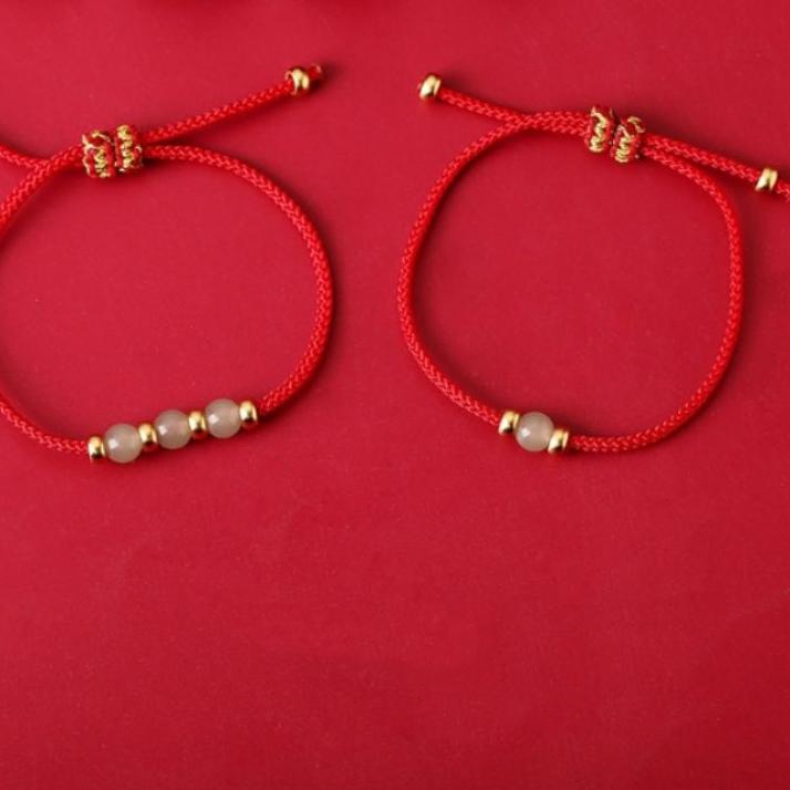 Terbaru.. gelang tali warna merah