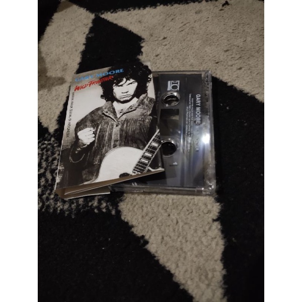 kaset pita gary moore / wild frontier