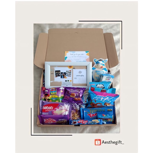 

Kado/ Giftbox Ultah mix 2 colours