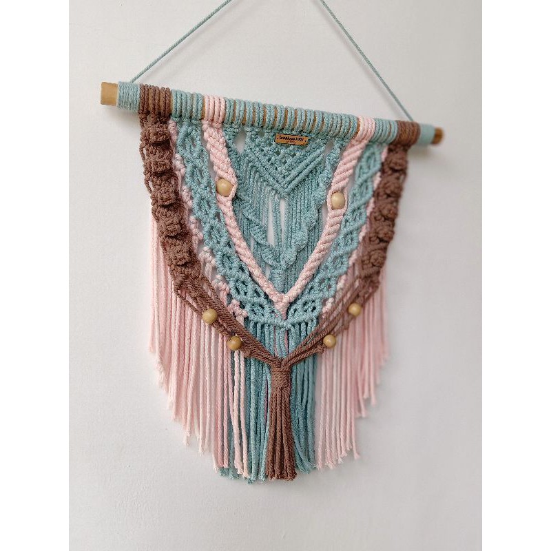 Hiasan Dinding Macrame
