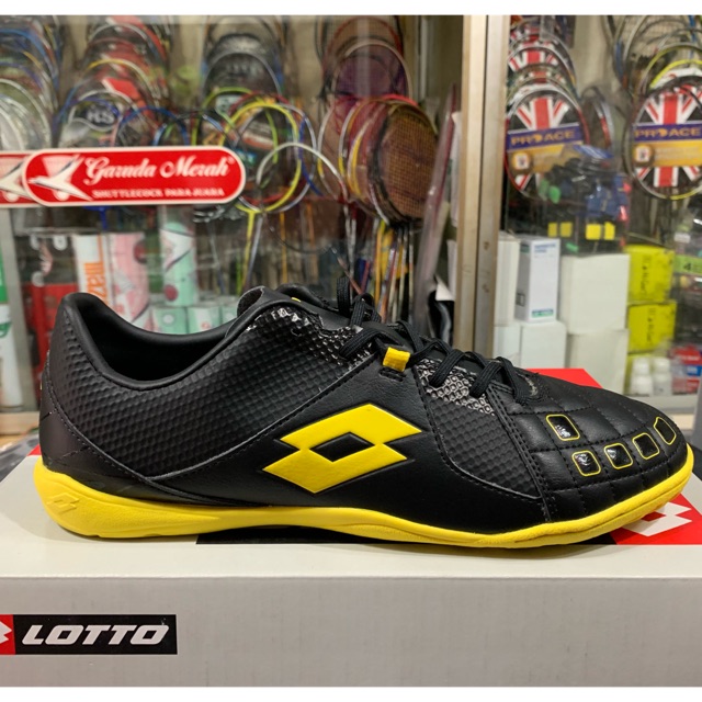 Sepatu Futsal Lotto Squadra In Original