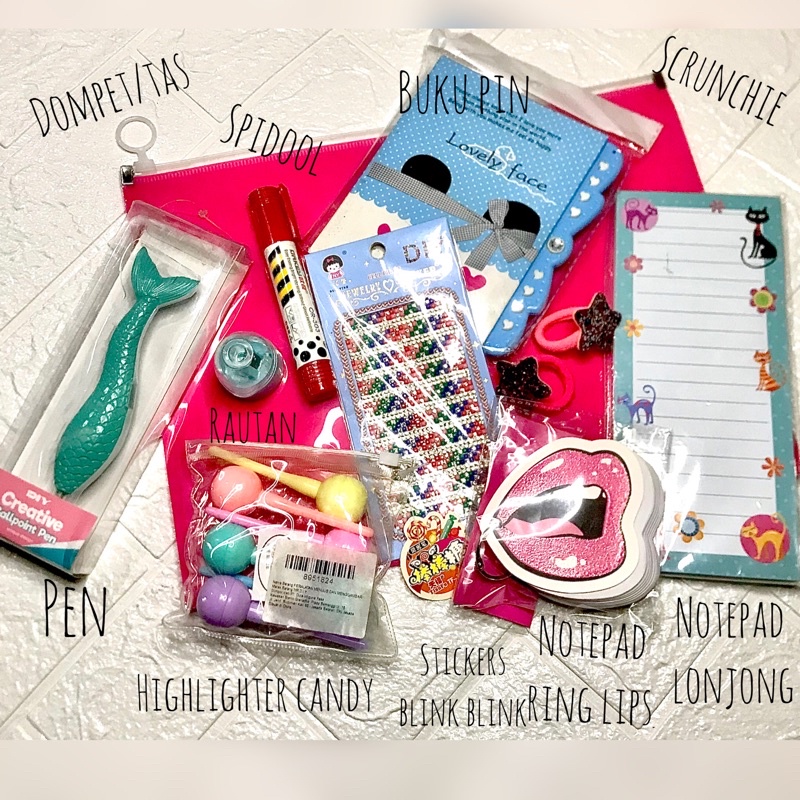 

PAKETAN ALAT TULIS CUTE/Hadiah Alat Tulis lucu