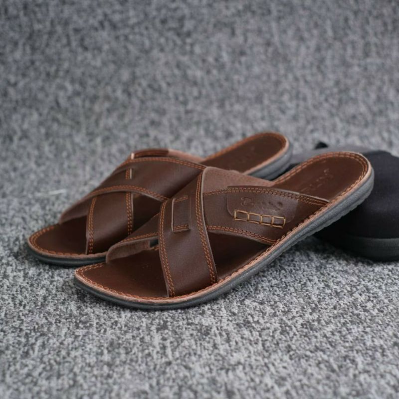 BRLN 002 Brown Sandal Kulit Asli Sendal Pria Casual Santai Tua Muda Slde Silang Original Kulit Sapi