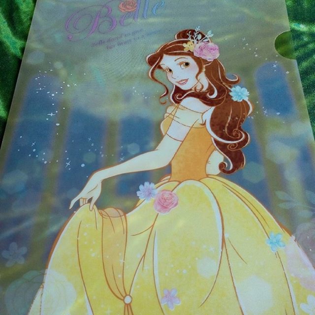 

Ori Disney Beauty Belle clear file folder
