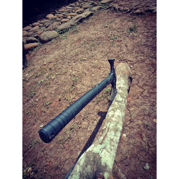 kampak palu SOG survival