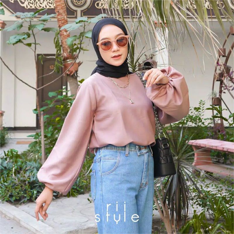 CUCI GUDANG BAJU DIOLIN TOP by Riistyle