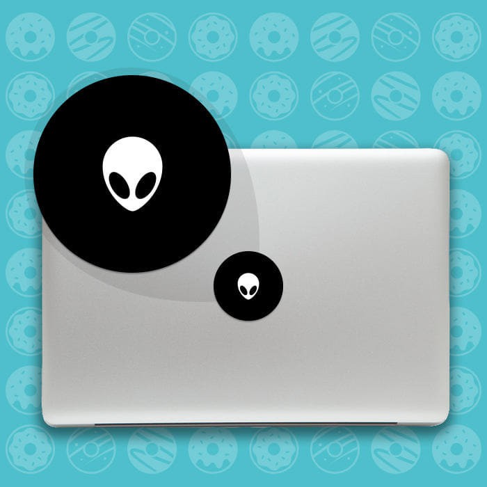 Decal Sticker Wajah Alien Stiker Laptop