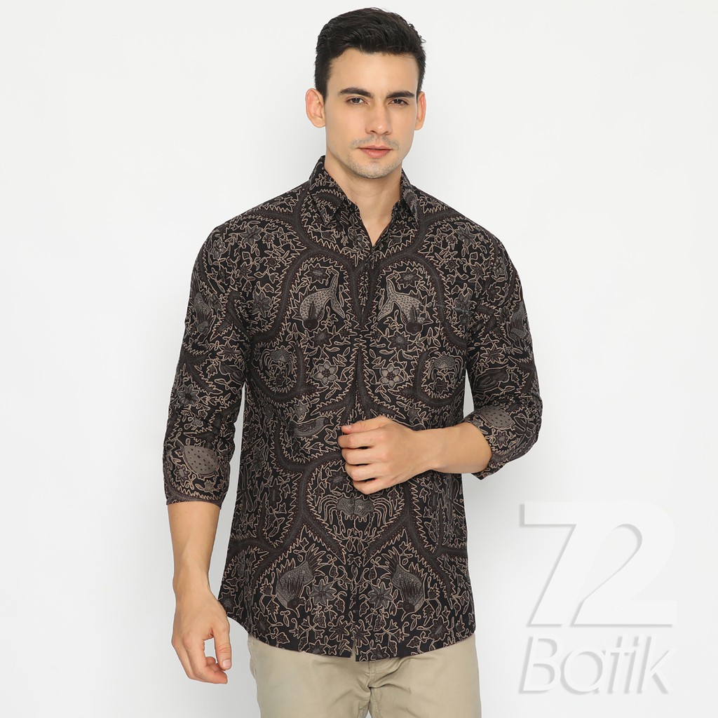 BATIK PRIA LENGAN PANJANG Kemeja Hem Slimfit Premium Motf Elegant Warna Hitam 729794 Cap 72 - Baju Kemeja Atasan Pakaian Setelan Batik Pria Cowok Laki Laki Remaja Keluarga Kantor Lengan Panjang Modern Slimfit Slim Fit Premium Kekinian