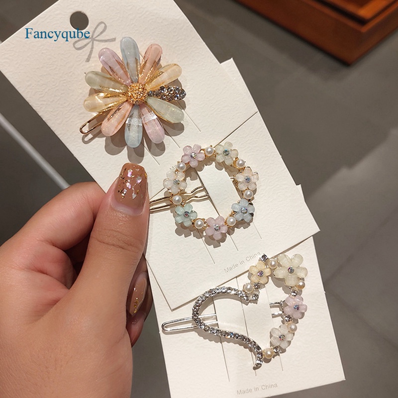 Fancyqube Jepit Rambut Bentuk Geometris Aksen Kristal Ukuran Kecil Untuk Wanita