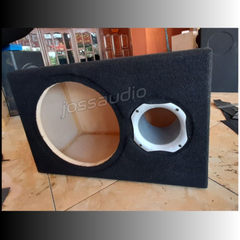 BOX SUBWOOFER MODEL BASSTUBE JBL 1204 BOX SUBWOOFER JBL