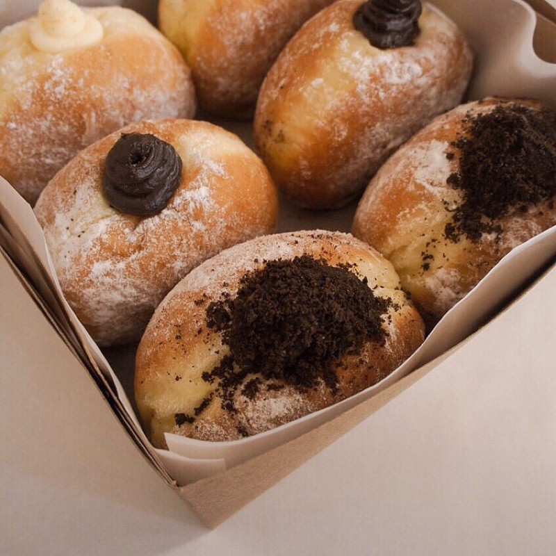 

BOMBOLONI DONUT OREO CREAM CHEESE (PO H-1)