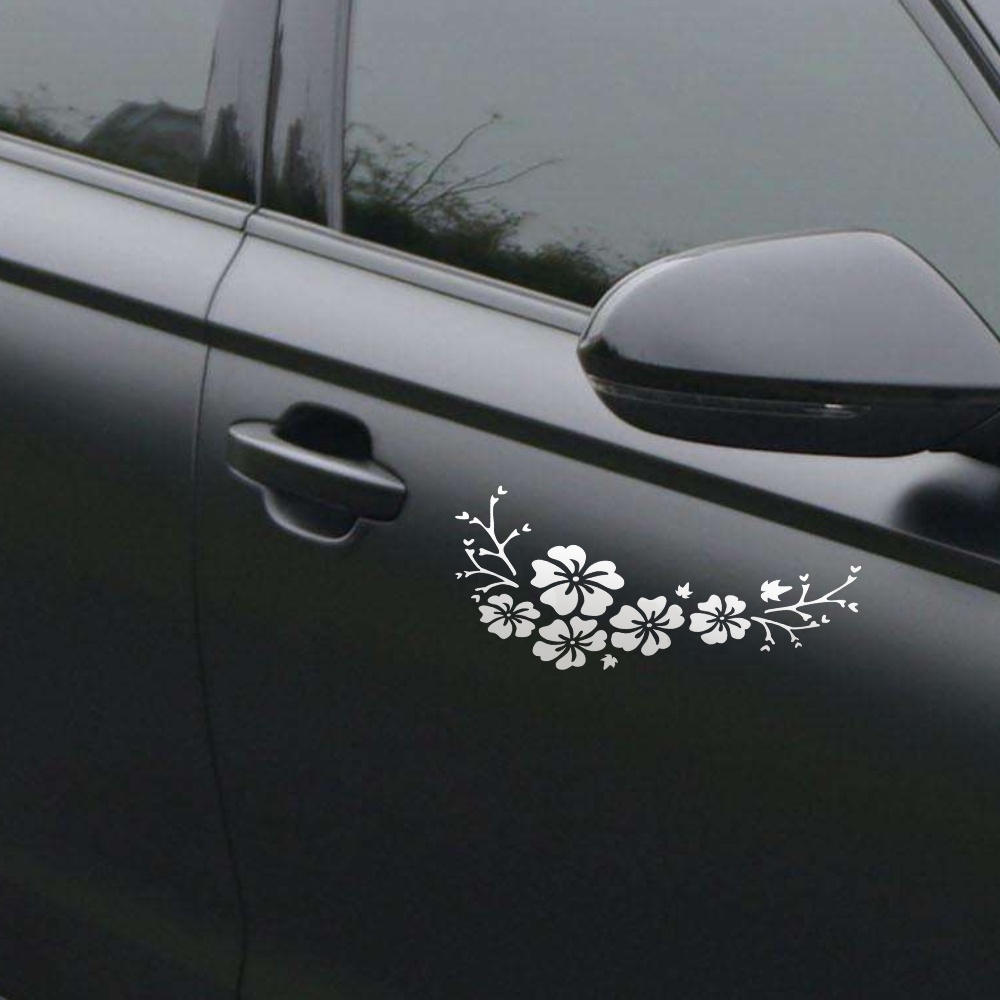 1pc Stiker Decal Motif Bunga Mekar Bahan Vinyl Anti Air Untuk Dekorasi Bumper / Pintu / Jendela Mobil