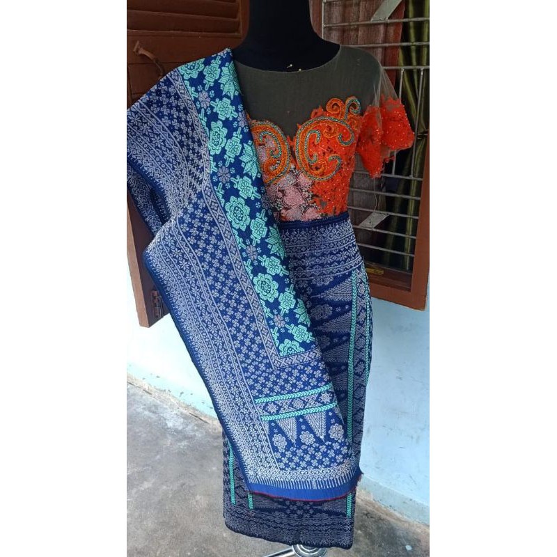 SONGKET PALEMBANG SARUNG SELENDANG MANDAR TENUN BIRU BAWAHAN KEBAYA PAKAIAN ADAT BATAK