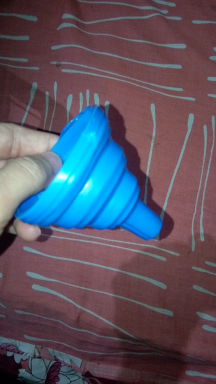 Corong Minyak Silikon Lipat Food Grade