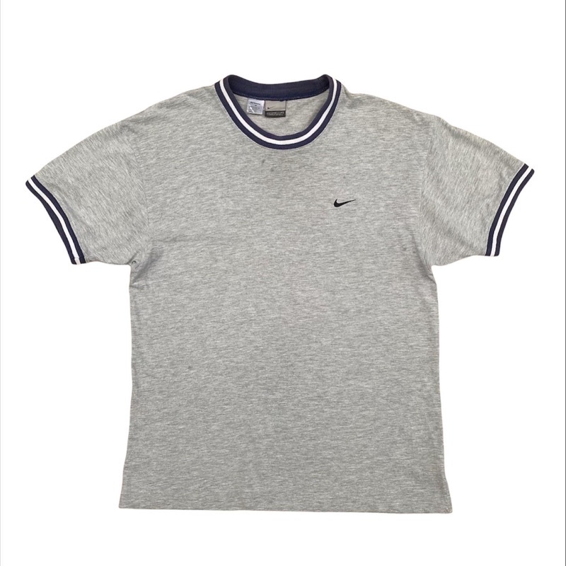 vintage 00s nike swoosh