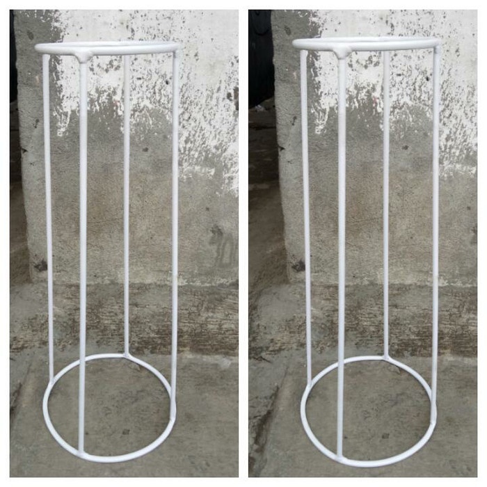 RUMAH TANGGA DEKORASI STANDING POT/POT BESI/POT BUNGA PLASTIK